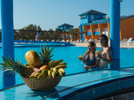 RUM AQUA BAR