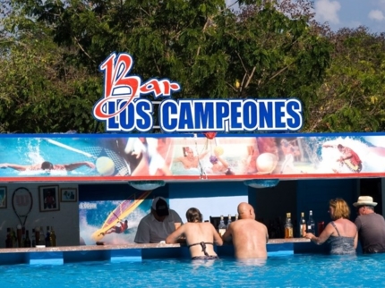 Aquabar Los Campeones