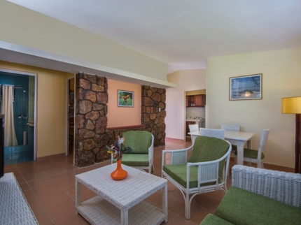 beach house 2 bedrooms