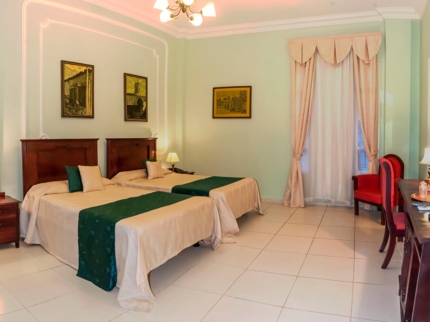 STANDARD SANTA MARIA Room