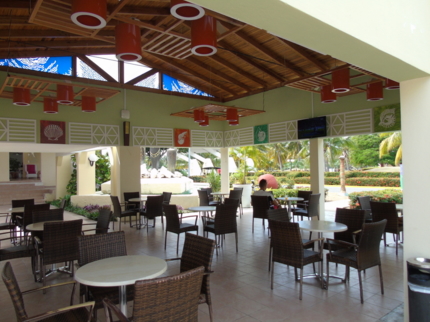 Pool Snack Bar Aurora