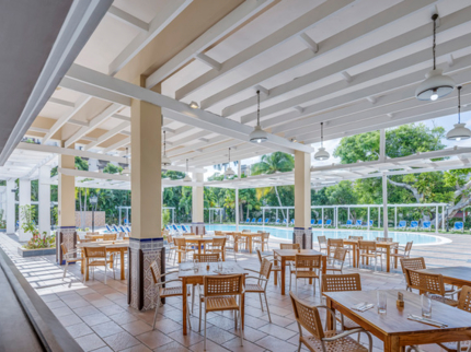 Pool Snack Bar