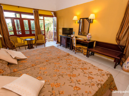Tropical Room