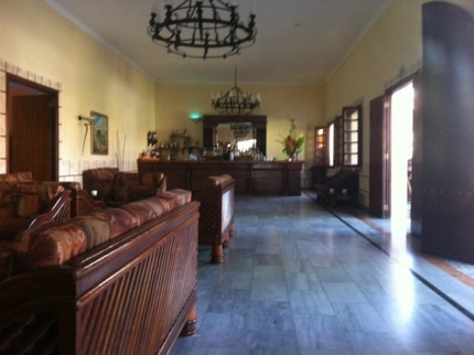 Lobby Bar