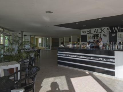 Lobby Bar black and white