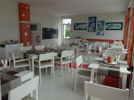 Cuban and International A la Carta Restaurant El Circular