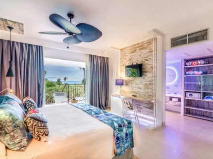 SUITE Room
