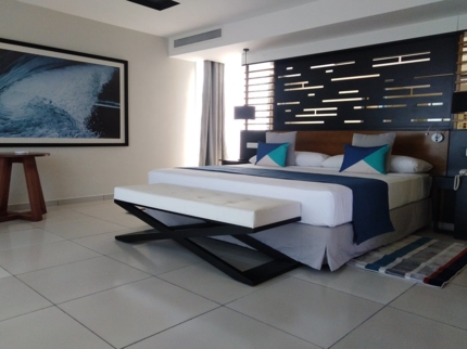 SELECTUM JUNIOR SUITE