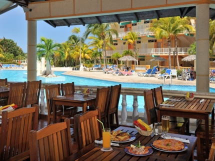 Pool Snack Bar Río de Luna