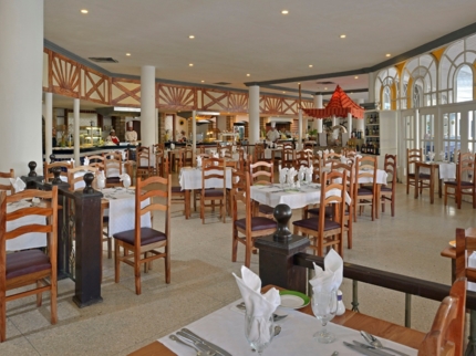 Buffet Restaurant Colón (Río de Mares)