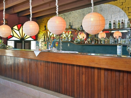 Lobby Bar EL Dorado (Río de Luna)