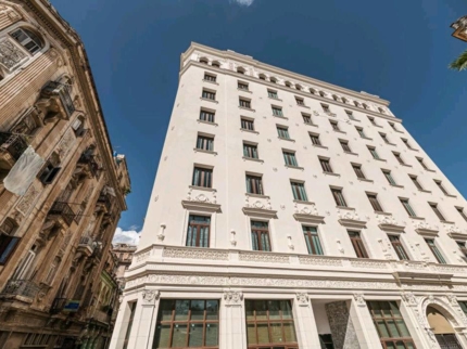 DOMINA METROPOLIS Hotel