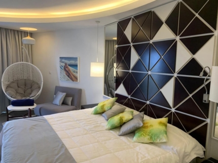 JUNIOR SUITE ROOM