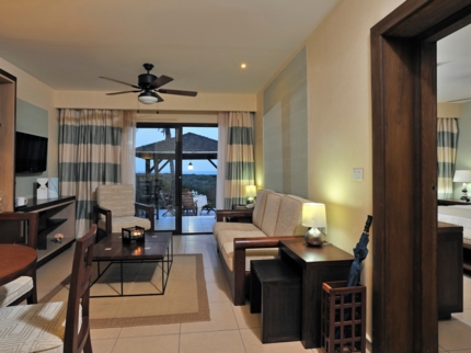 Romance Royal Service Suite Room