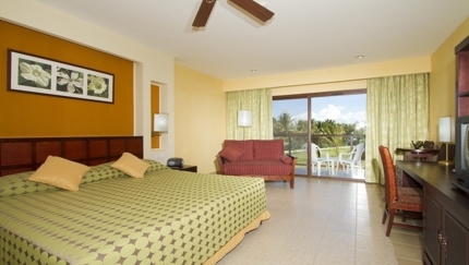 DELUXE  Suite Room