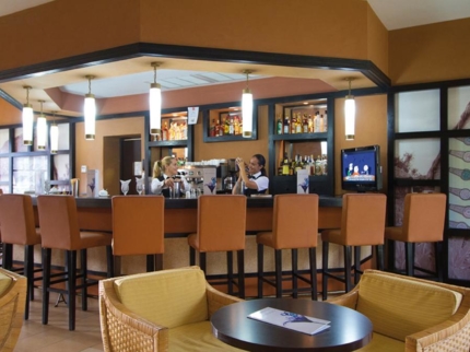 Flor del tabaco cigar bar
