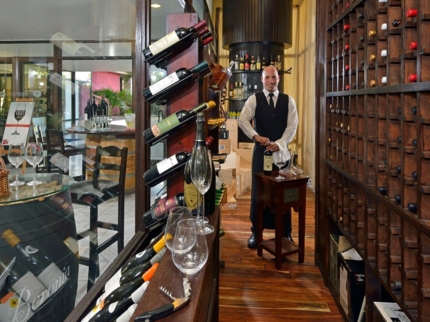Wine Cellar Club de Vinos