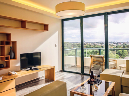 JUNIOR SUITE Room