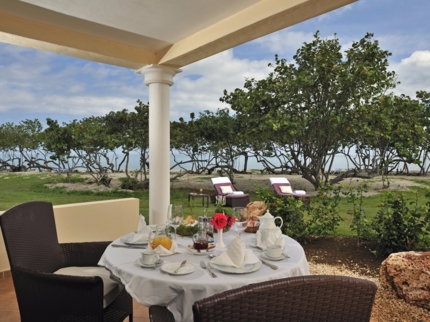 Varadero Royal Service Beach Bar