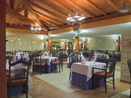 Cuban Buffet Restaurant Remedios