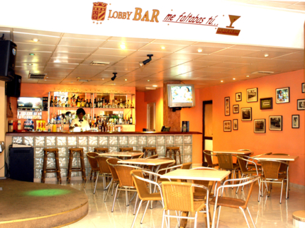 Lobby Bar Me Faltabas Tú