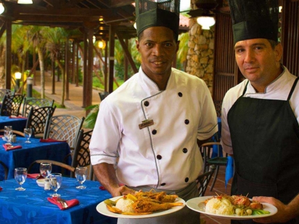 La Parrilla Pool Restaurant