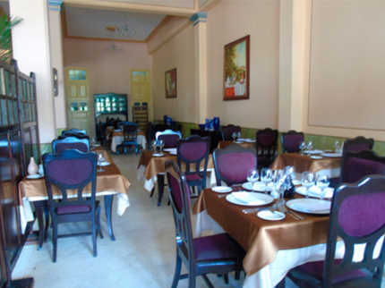 A la carte international Restaurant