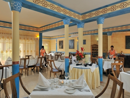 International Restaurant La Yana