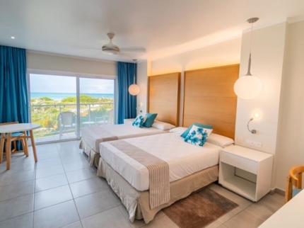 DELUXE STANDARD OCEAN VIEW