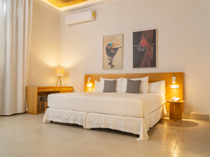 BURKE CLASSIC WITH TERRACE Room