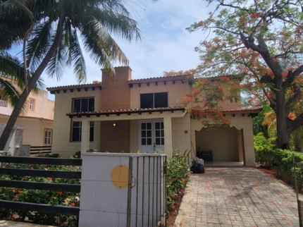 Casa 407 Acuazul, Calle 13