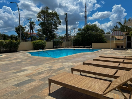 Condominio 32 Los Delfines, Avenida Playa