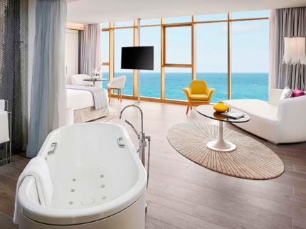 LUXURY JUNIOR SUITE OCEAN SUNSET SKY LEVEL Room
