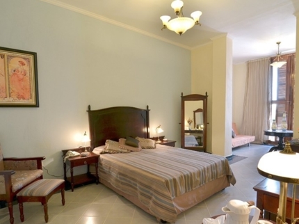 Junior Suite Room