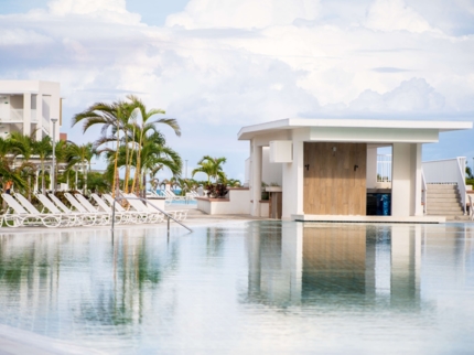AQUA BAR